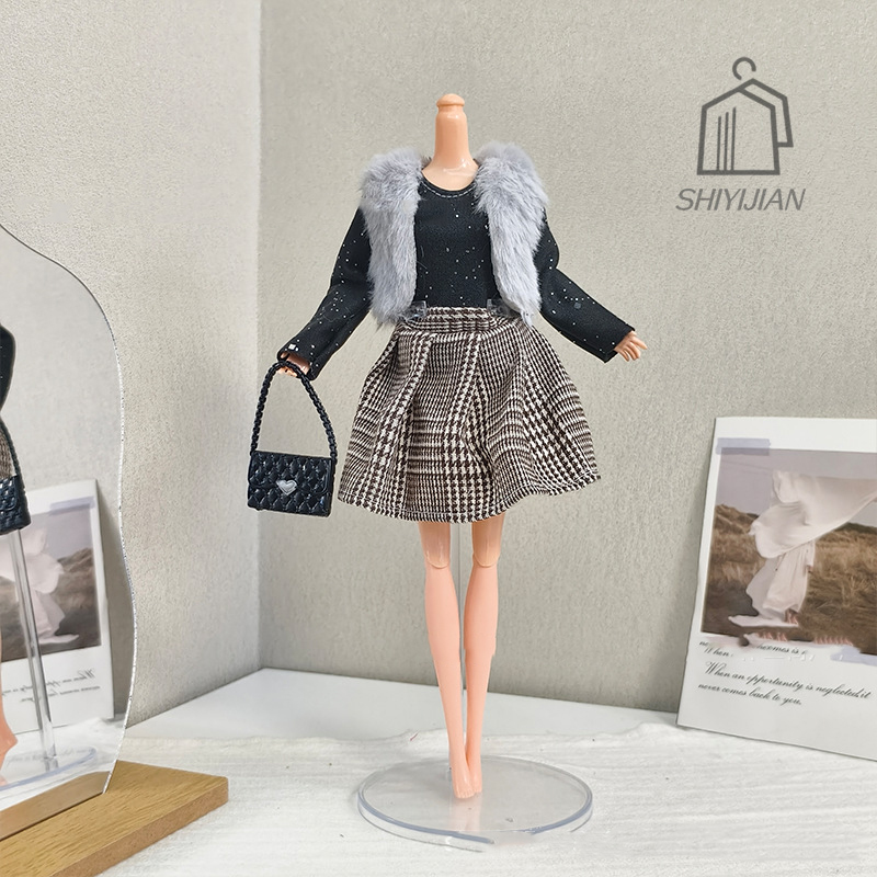Winter Clothing Dress Up - Robe de poupée faite à la